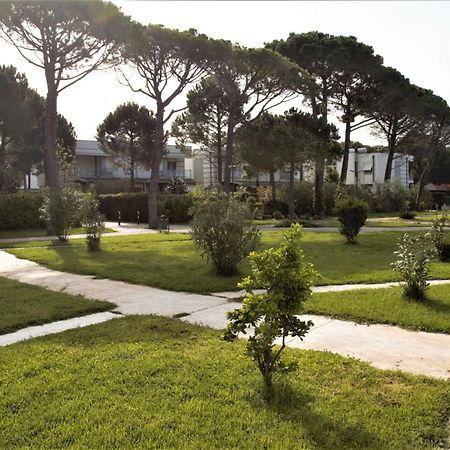 Artino Durrës Exterior foto